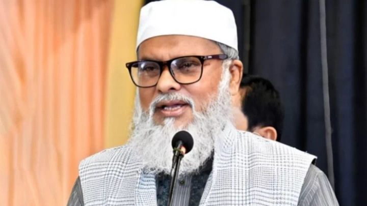কোনো দুর্নীতি করিনি, হাজিদের ৮ কোটি টাকা ফেরত দিয়েছি: ধর্ম উপদেষ্টা ছবি: সংগৃহীত।