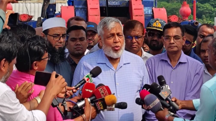 মেট্রোরেল দুর্ঘটনায় নিহতের পরিবার পাবে ৫ লাখ টাকা, চাকরির আশ্বাস: রেল উপদেষ্টা ছবি: সংগৃহীত।