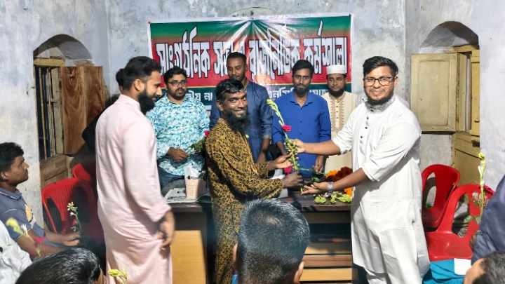 এনসিপির কুতুবপুর ও পিরোজপুর ইউনিয়নের সাংগঠনিক সভা ও রাজনৈতিক কর্মশালা  ছবি: বিএমএফ টেলিভিশন।